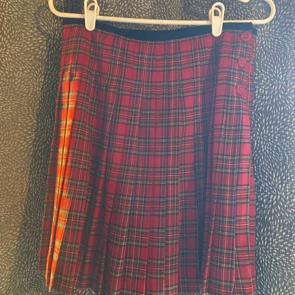LIZ CLAIBORNE Vintage Pleated Tartan Skirt - Picture 4 of 4